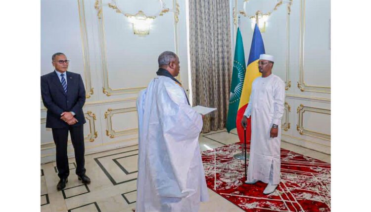 L’ambassadeur de Mauritanie auprès de la République du Tchad présente ses lettres de créance